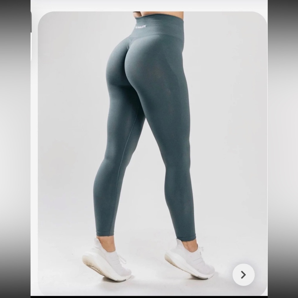 Charcoal Alphalete amplify leggings
